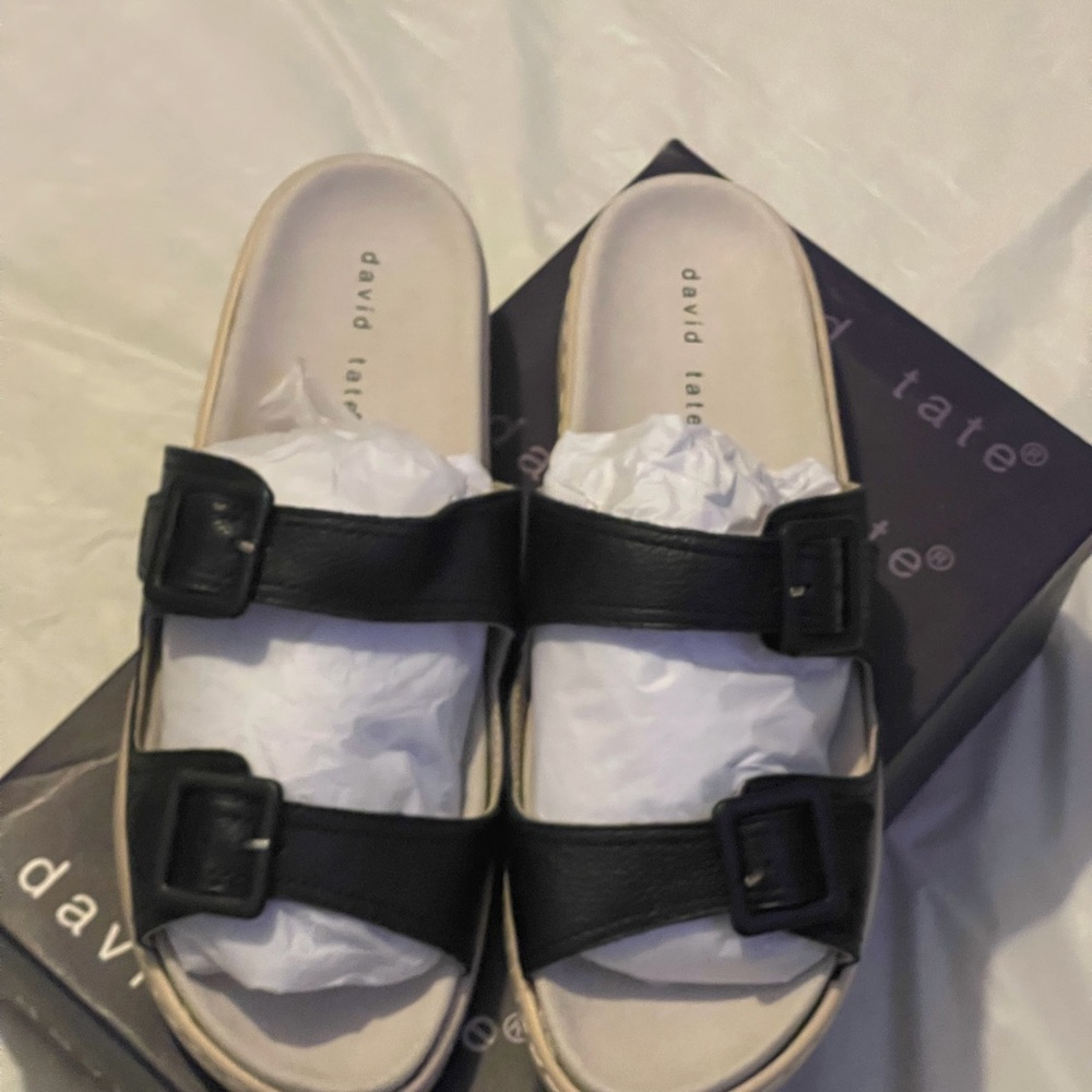 David Tate Black Leather Strappy Buckle Adjustable Strap Flat Sandal Women's 11